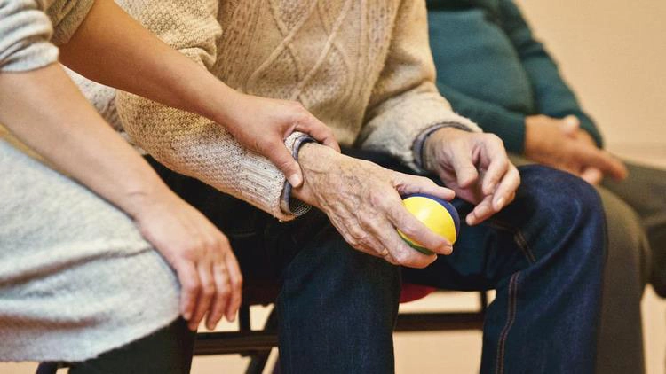 Cojín Para Pacientes Postrados En Cama Cojín Para El Cuidado De Las Llagas Cojín  Antiescaras De Forma Cuadrada Cojín Para Pacientes Ancianos Postrados En  Cama Verde ANGGREK DA1411